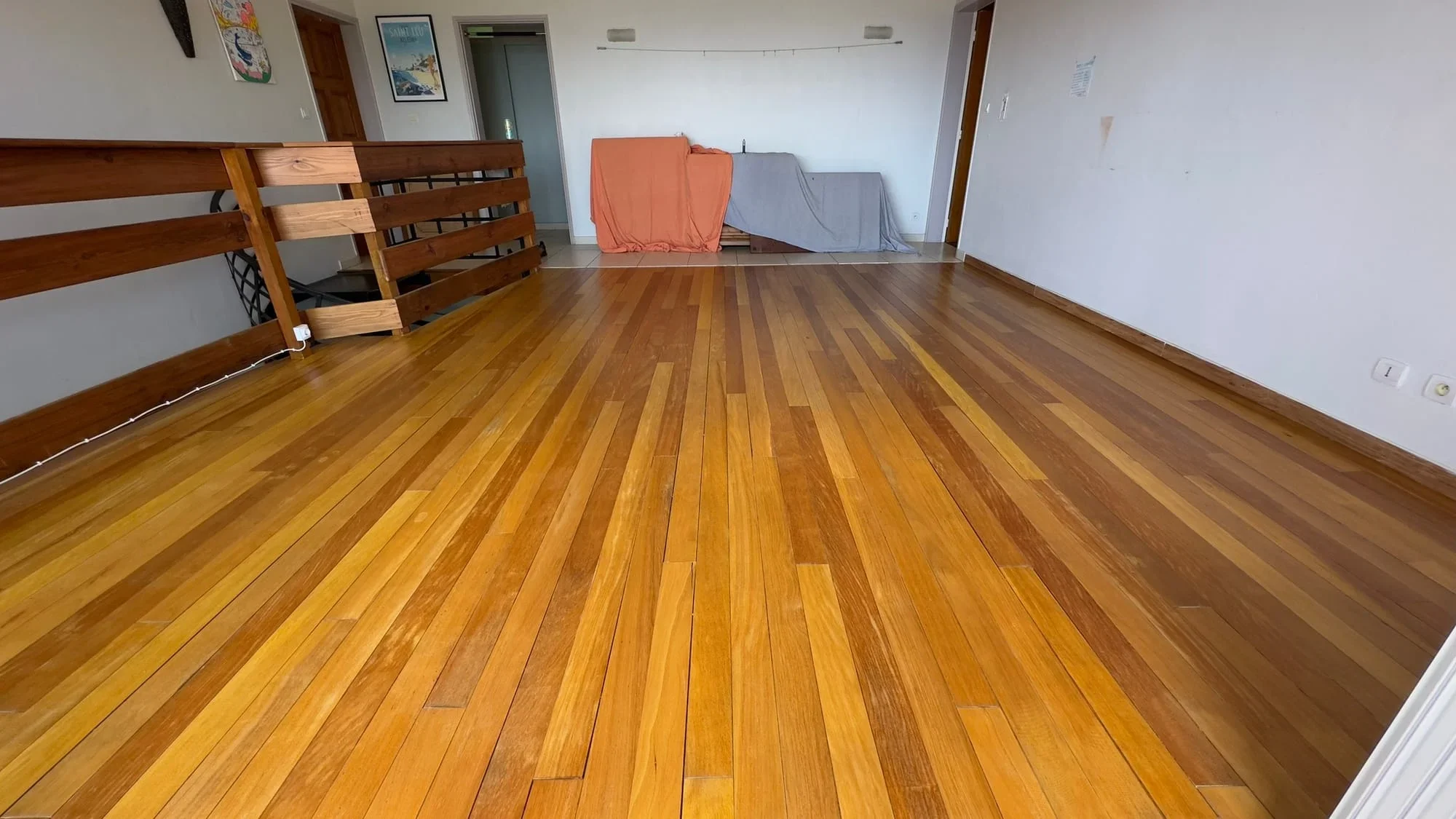 Société de restauration parquet en bois Abidjan